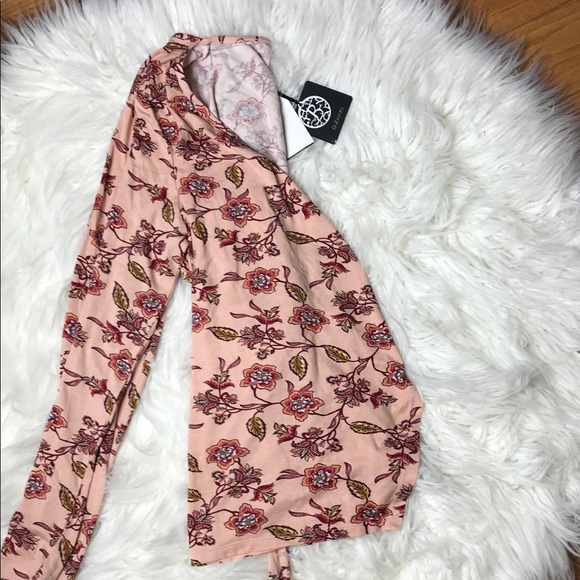 NWT Bobeau Peach Floral Long Sleeve Wrap Top - Picture 5 of 7